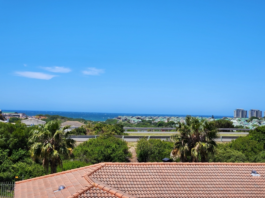 3 Bedroom Property for Sale in Island View Western Cape